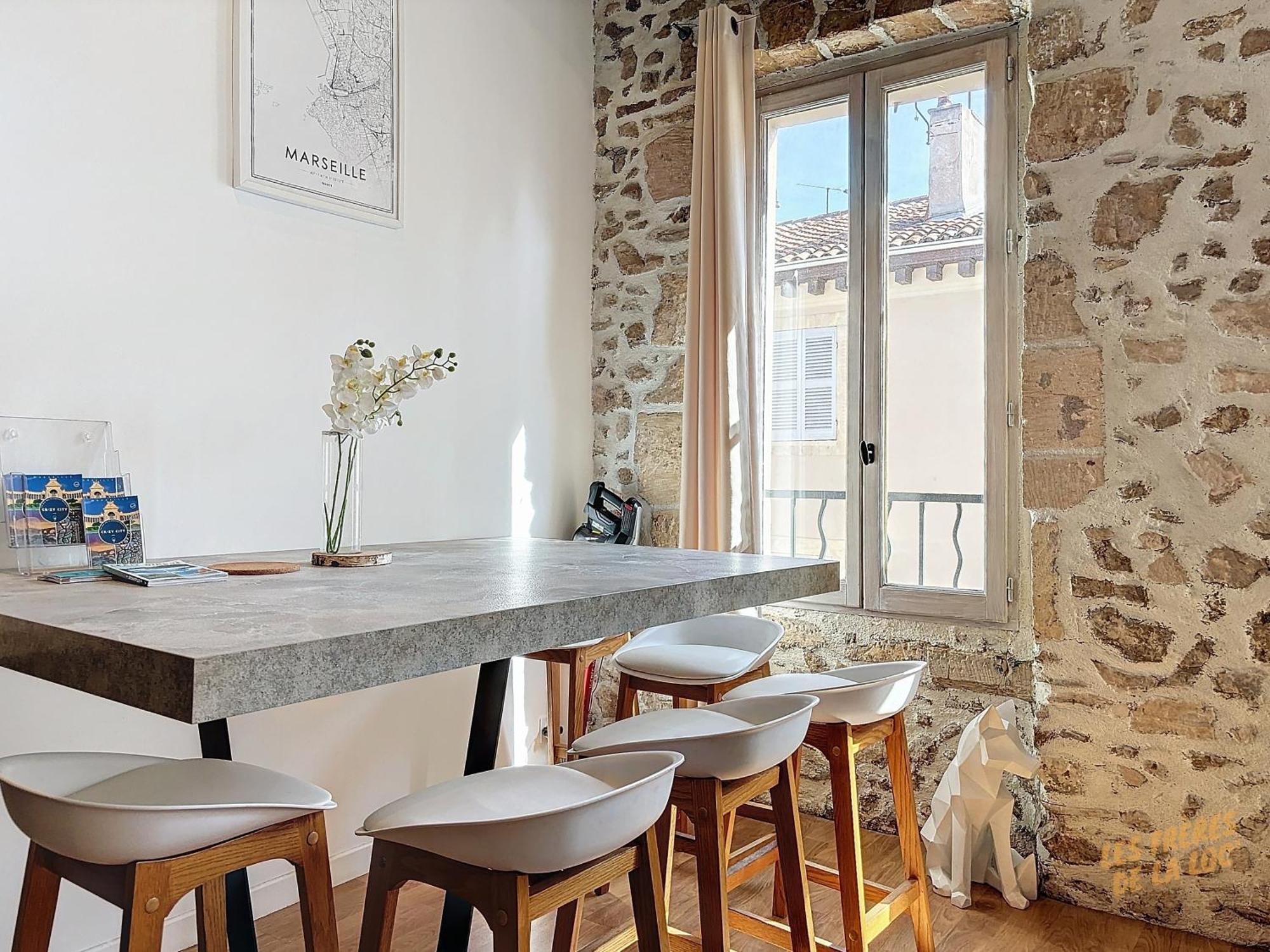 Charmant Appartement Au Vieux-Port - Climatisation - Les Freres De La Loc' Marseille Luaran gambar