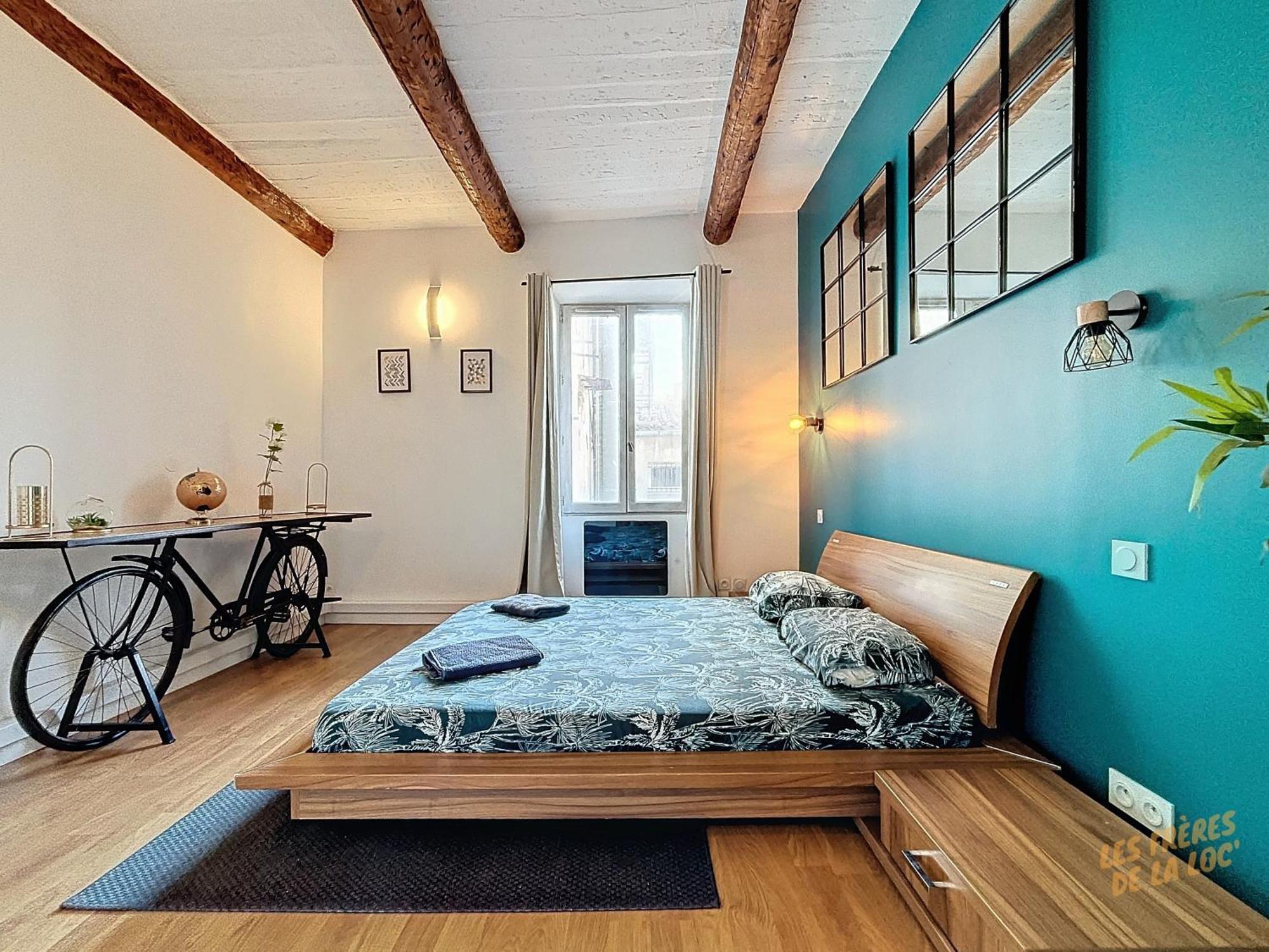Charmant Appartement Au Vieux-Port - Climatisation - Les Freres De La Loc' Marseille Luaran gambar