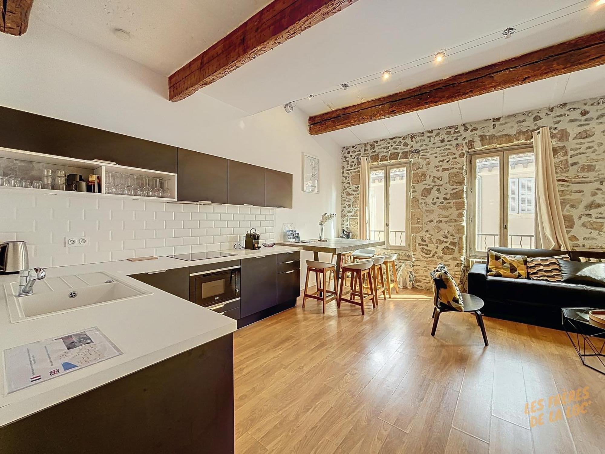 Charmant Appartement Au Vieux-Port - Climatisation - Les Freres De La Loc' Marseille Luaran gambar